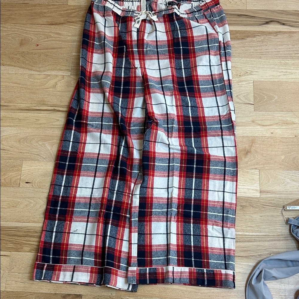 NWT pretty little thing flannel pj bottoms 2X